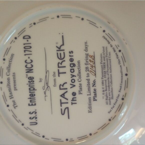 Star Treck Voyagers Collection Plates #3015P And 01438 - Picture 7 of 9